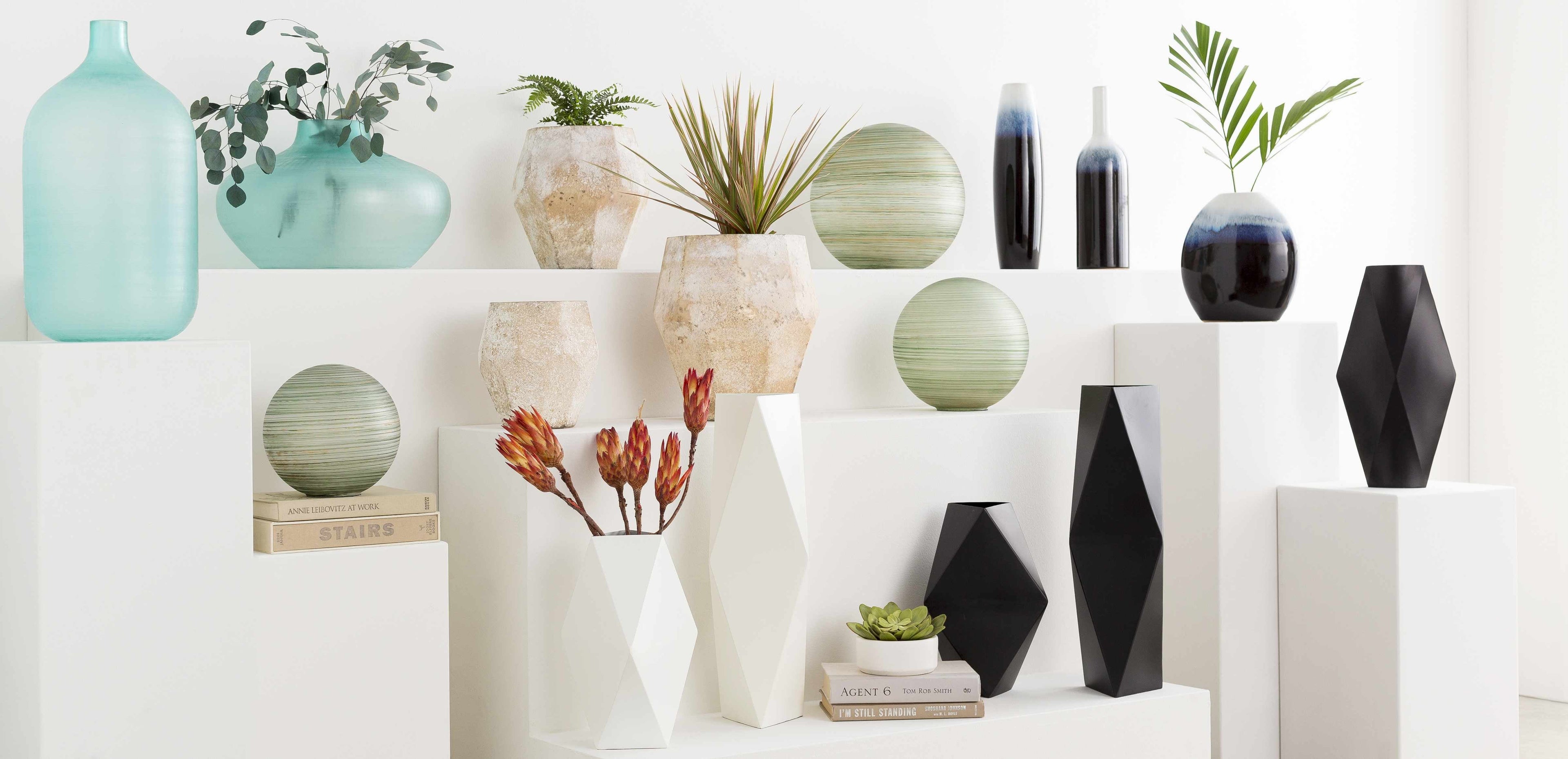 Pitfour Blue White Ceramic Outdoor Vase Set