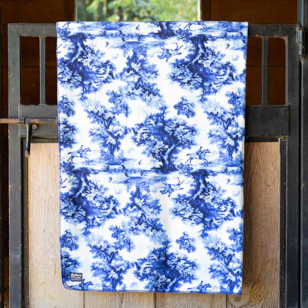 Jeffers Expression Oversized Fleece Throw Blanket